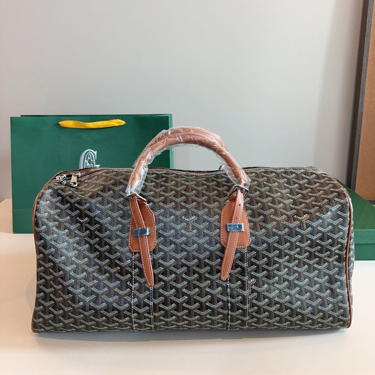 GYD duffle bag