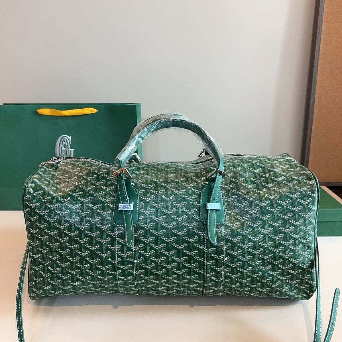 GYD duffle bag