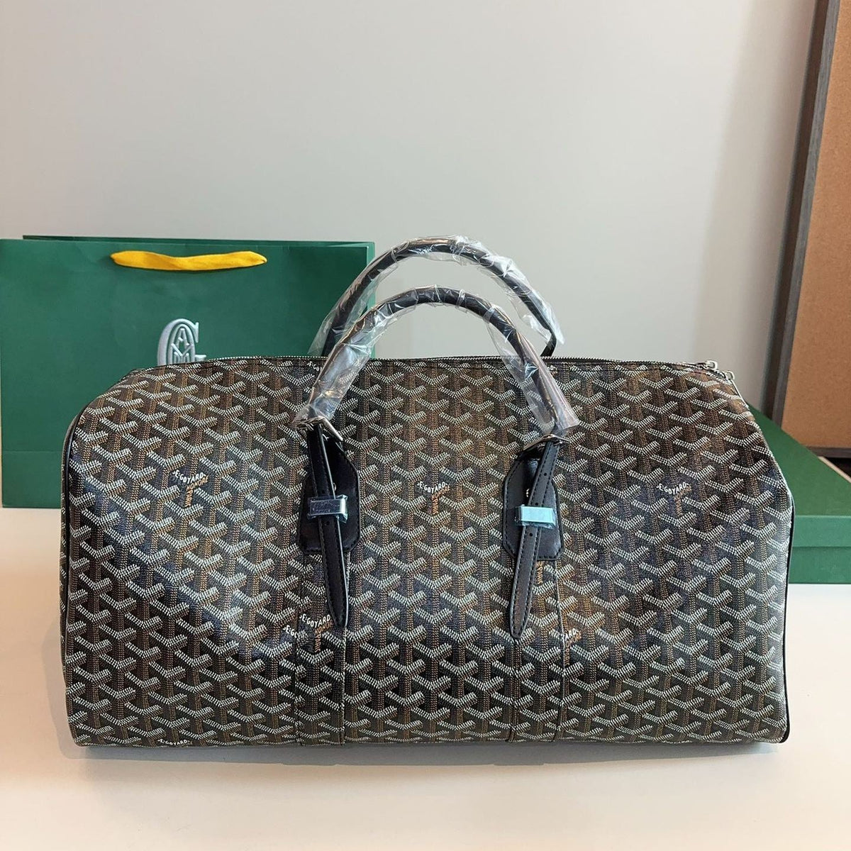 GYD duffle bag